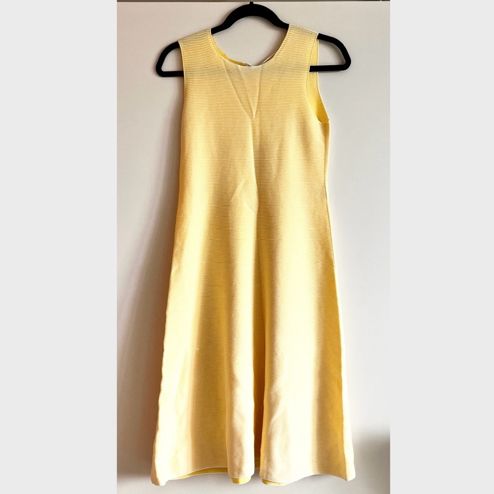 BNWT UNIQLO UUU YELLOW RIBBED COTTON DRESS